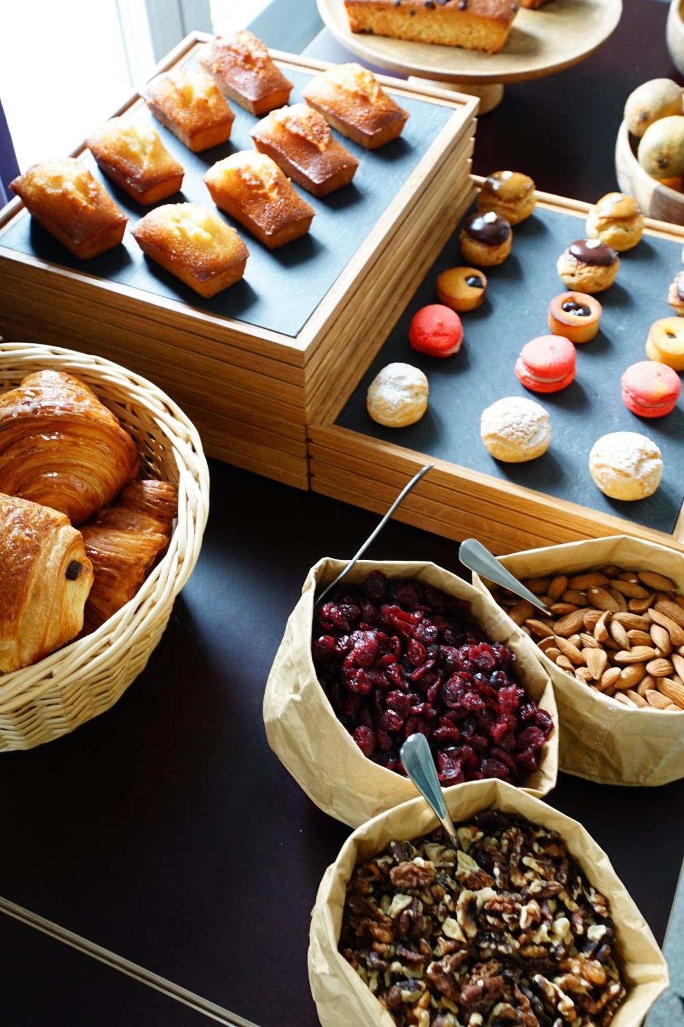 Alfred Hotels 贡比涅 外观 照片